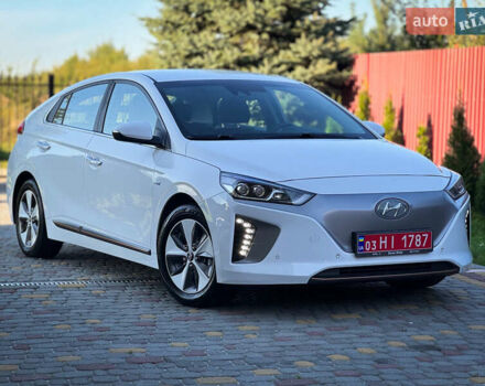 Білий Хендай Ioniq, об'ємом двигуна 0 л та пробігом 165 тис. км за 11900 $, фото 14 на Automoto.ua
