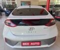 Білий Хендай Ioniq, об'ємом двигуна 0 л та пробігом 6 тис. км за 13500 $, фото 3 на Automoto.ua
