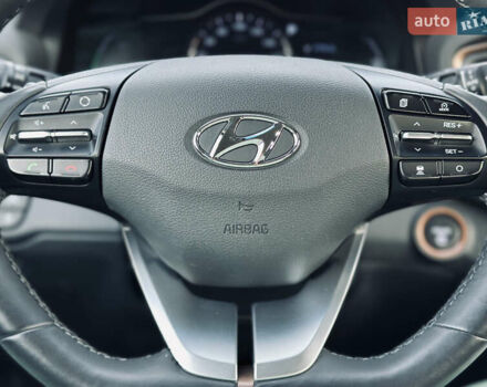 Белый Хендай Ioniq, объемом двигателя 0 л и пробегом 186 тыс. км за 12500 $, фото 60 на Automoto.ua