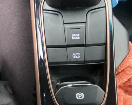 Белый Хендай Ioniq, объемом двигателя 0 л и пробегом 62 тыс. км за 15200 $, фото 11 на Automoto.ua