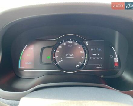Білий Хендай Ioniq, об'ємом двигуна 0 л та пробігом 158 тис. км за 12700 $, фото 31 на Automoto.ua