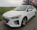 Белый Хендай Ioniq, объемом двигателя 0 л и пробегом 102 тыс. км за 12650 $, фото 1 на Automoto.ua