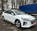 Белый Хендай Ioniq, объемом двигателя 0 л и пробегом 70 тыс. км за 10300 $, фото 1 на Automoto.ua
