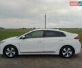 Белый Хендай Ioniq, объемом двигателя 0 л и пробегом 102 тыс. км за 12650 $, фото 3 на Automoto.ua