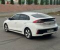 Белый Хендай Ioniq, объемом двигателя 0 л и пробегом 95 тыс. км за 12500 $, фото 19 на Automoto.ua
