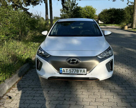 Білий Хендай Ioniq, об'ємом двигуна 0 л та пробігом 232 тис. км за 10150 $, фото 1 на Automoto.ua
