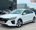 Белый Хендай Ioniq, объемом двигателя 0 л и пробегом 94 тыс. км за 14440 $, фото 1 на Automoto.ua