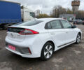 Белый Хендай Ioniq, объемом двигателя 0 л и пробегом 70 тыс. км за 10300 $, фото 6 на Automoto.ua