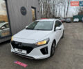 Белый Хендай Ioniq, объемом двигателя 0 л и пробегом 156 тыс. км за 11600 $, фото 1 на Automoto.ua