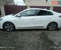 Белый Хендай Ioniq, объемом двигателя 0 л и пробегом 230 тыс. км за 10097 $, фото 9 на Automoto.ua
