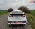 Белый Хендай Ioniq, объемом двигателя 0 л и пробегом 102 тыс. км за 12650 $, фото 7 на Automoto.ua