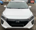 Белый Хендай Ioniq, объемом двигателя 0 л и пробегом 62 тыс. км за 15200 $, фото 1 на Automoto.ua