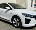 Белый Хендай Ioniq, объемом двигателя 0 л и пробегом 87 тыс. км за 17000 $, фото 7 на Automoto.ua