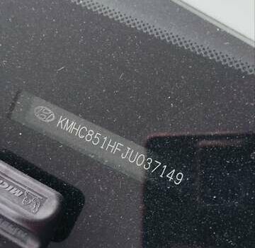 Белый Хендай Ioniq, объемом двигателя 0 л и пробегом 147 тыс. км за 13900 $, фото 15 на Automoto.ua