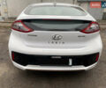 Белый Хендай Ioniq, объемом двигателя 0 л и пробегом 62 тыс. км за 15200 $, фото 4 на Automoto.ua
