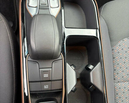 Белый Хендай Ioniq, объемом двигателя 0 л и пробегом 70 тыс. км за 10300 $, фото 29 на Automoto.ua