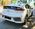 Білий Хендай Ioniq, об'ємом двигуна 0 л та пробігом 232 тис. км за 10999 $, фото 13 на Automoto.ua