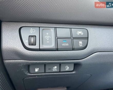 Білий Хендай Ioniq, об'ємом двигуна 0 л та пробігом 158 тис. км за 12700 $, фото 24 на Automoto.ua