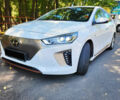 Білий Хендай Ioniq, об'ємом двигуна 0 л та пробігом 232 тис. км за 10999 $, фото 2 на Automoto.ua