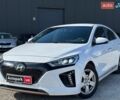 Белый Хендай Ioniq, объемом двигателя 0 л и пробегом 140 тыс. км за 12390 $, фото 1 на Automoto.ua