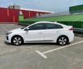 Белый Хендай Ioniq, объемом двигателя 0 л и пробегом 158 тыс. км за 12700 $, фото 3 на Automoto.ua