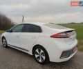 Белый Хендай Ioniq, объемом двигателя 0 л и пробегом 102 тыс. км за 12650 $, фото 5 на Automoto.ua