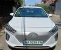 Белый Хендай Ioniq, объемом двигателя 0 л и пробегом 55 тыс. км за 15000 $, фото 1 на Automoto.ua