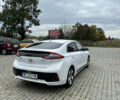 Белый Хендай Ioniq, объемом двигателя 0 л и пробегом 160 тыс. км за 11850 $, фото 8 на Automoto.ua