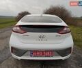 Белый Хендай Ioniq, объемом двигателя 0 л и пробегом 118 тыс. км за 11850 $, фото 5 на Automoto.ua