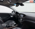 Белый Хендай Ioniq, объемом двигателя 0 л и пробегом 75 тыс. км за 12700 $, фото 12 на Automoto.ua