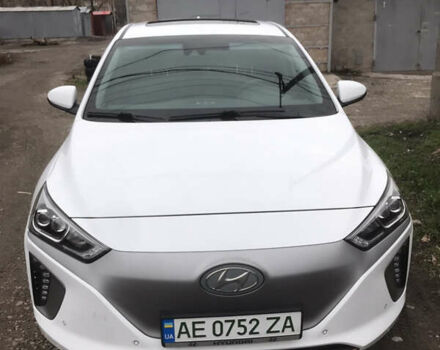 Білий Хендай Ioniq, об'ємом двигуна 0 л та пробігом 124 тис. км за 13500 $, фото 1 на Automoto.ua