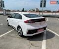 Білий Хендай Ioniq, об'ємом двигуна 0 л та пробігом 158 тис. км за 12700 $, фото 4 на Automoto.ua