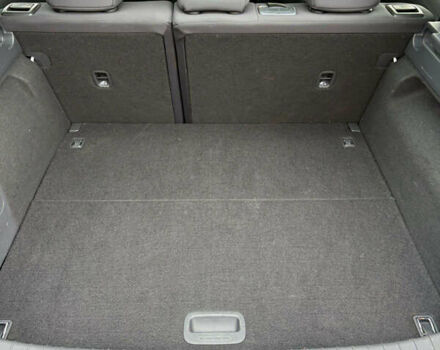 Белый Хендай Ioniq, объемом двигателя 0 л и пробегом 70 тыс. км за 10300 $, фото 16 на Automoto.ua