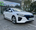 Білий Хендай Ioniq, об'ємом двигуна 0 л та пробігом 133 тис. км за 13900 $, фото 2 на Automoto.ua