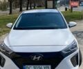 Белый Хендай Ioniq, объемом двигателя 0 л и пробегом 151 тыс. км за 12300 $, фото 1 на Automoto.ua