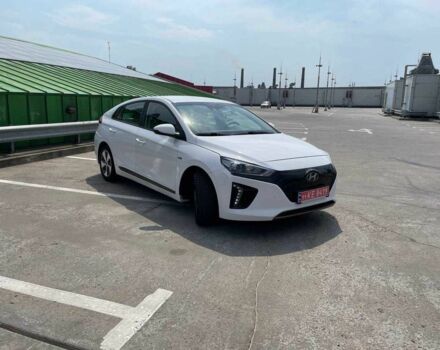 Белый Хендай Ioniq, объемом двигателя 0 л и пробегом 158 тыс. км за 12700 $, фото 1 на Automoto.ua