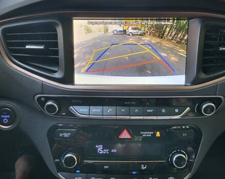 Білий Хендай Ioniq, об'ємом двигуна 0 л та пробігом 232 тис. км за 10999 $, фото 34 на Automoto.ua