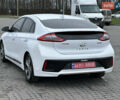 Белый Хендай Ioniq, объемом двигателя 0 л и пробегом 155 тыс. км за 11450 $, фото 4 на Automoto.ua
