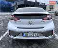 Белый Хендай Ioniq, объемом двигателя 0 л и пробегом 63 тыс. км за 14000 $, фото 6 на Automoto.ua