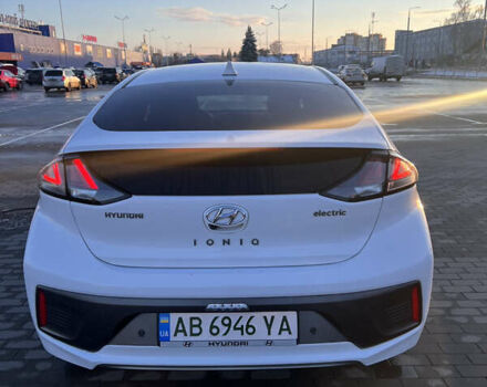Білий Хендай Ioniq, об'ємом двигуна 0 л та пробігом 81 тис. км за 15900 $, фото 16 на Automoto.ua