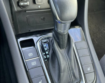 Белый Хендай Ioniq, объемом двигателя 1.58 л и пробегом 91 тыс. км за 17900 $, фото 28 на Automoto.ua