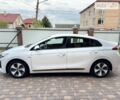 Білий Хендай Ioniq, об'ємом двигуна 0 л та пробігом 154 тис. км за 12999 $, фото 9 на Automoto.ua