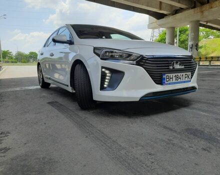 Белый Хендай Ioniq, объемом двигателя 0.16 л и пробегом 120 тыс. км за 16300 $, фото 14 на Automoto.ua