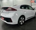 Білий Хендай Ioniq, об'ємом двигуна 0 л та пробігом 98 тис. км за 11300 $, фото 6 на Automoto.ua