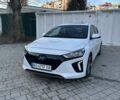 Белый Хендай Ioniq, объемом двигателя 0 л и пробегом 126 тыс. км за 14800 $, фото 1 на Automoto.ua