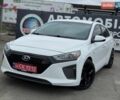 Белый Хендай Ioniq, объемом двигателя 1.58 л и пробегом 177 тыс. км за 12800 $, фото 1 на Automoto.ua