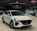 Белый Хендай Ioniq, объемом двигателя 1.58 л и пробегом 268 тыс. км за 10200 $, фото 1 на Automoto.ua