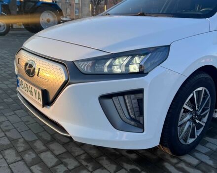 Білий Хендай Ioniq, об'ємом двигуна 0 л та пробігом 81 тис. км за 15700 $, фото 3 на Automoto.ua