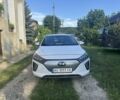 Білий Хендай Ioniq, об'ємом двигуна 0 л та пробігом 230 тис. км за 15500 $, фото 1 на Automoto.ua