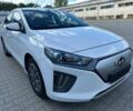 Белый Хендай Ioniq, объемом двигателя 0 л и пробегом 45 тыс. км за 12000 $, фото 1 на Automoto.ua